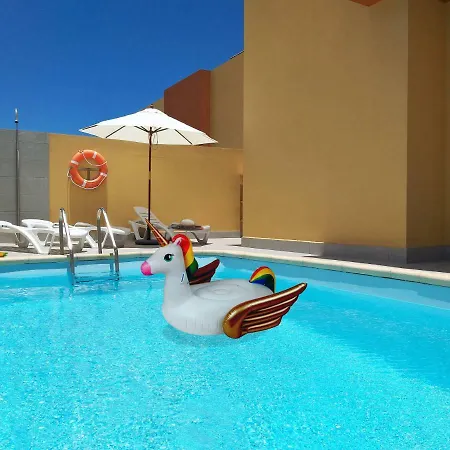 Mariposas Homes Pool *