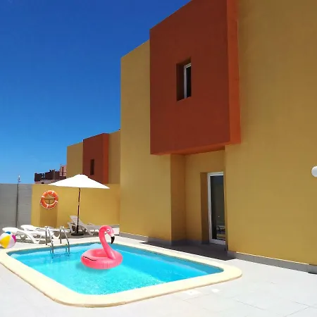 Mariposas Homes Pool Casa vacanze