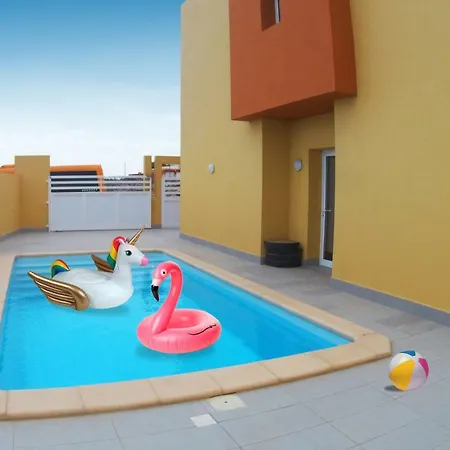 Mariposas Homes Pool * Puerto del Rosario (Fuerteventura)